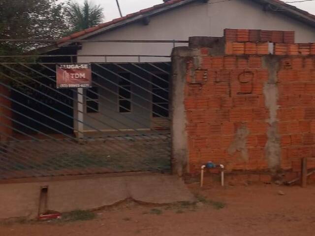 #241 - Casa para Venda em Barra do Bugres - MT - 2